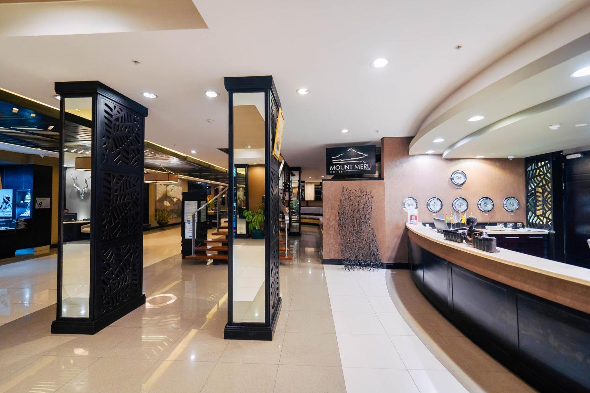 Mount Meru Hotel Αρούσα Εξωτερικό φωτογραφία